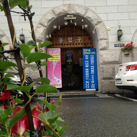 Itaewon Land Spa & Guesthouse Seul Zewnętrze zdjęcie