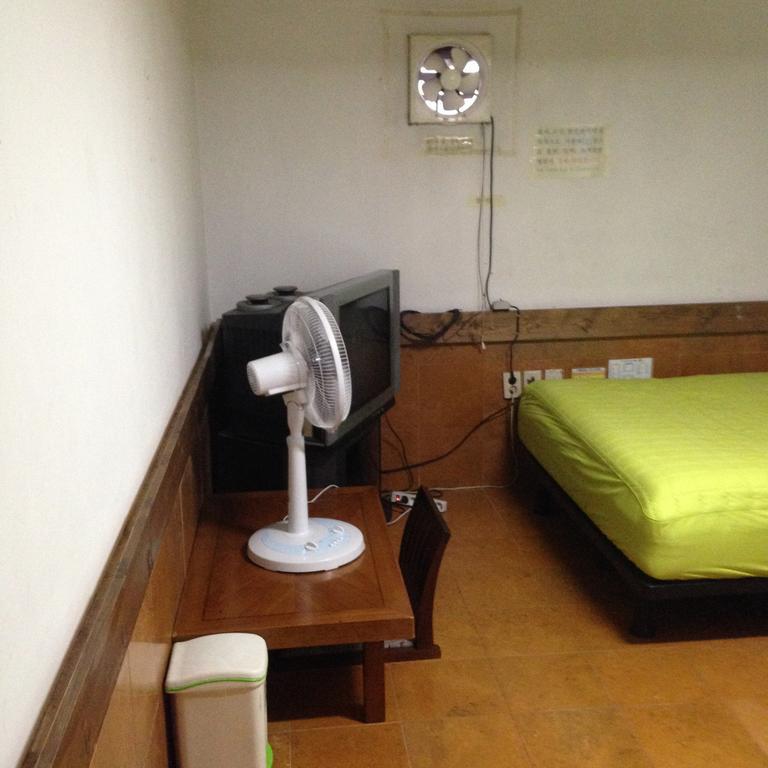 Itaewon Land Spa & Guesthouse Seul Pokój zdjęcie