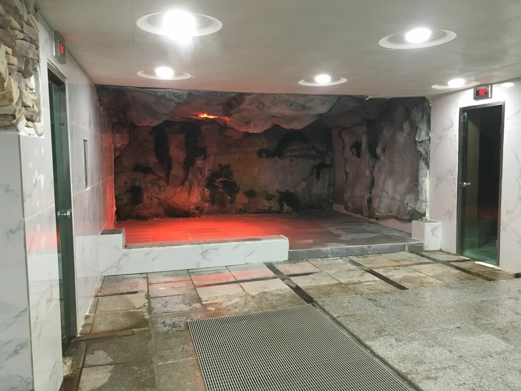 Itaewon Land Spa & Guesthouse Seul Zewnętrze zdjęcie
